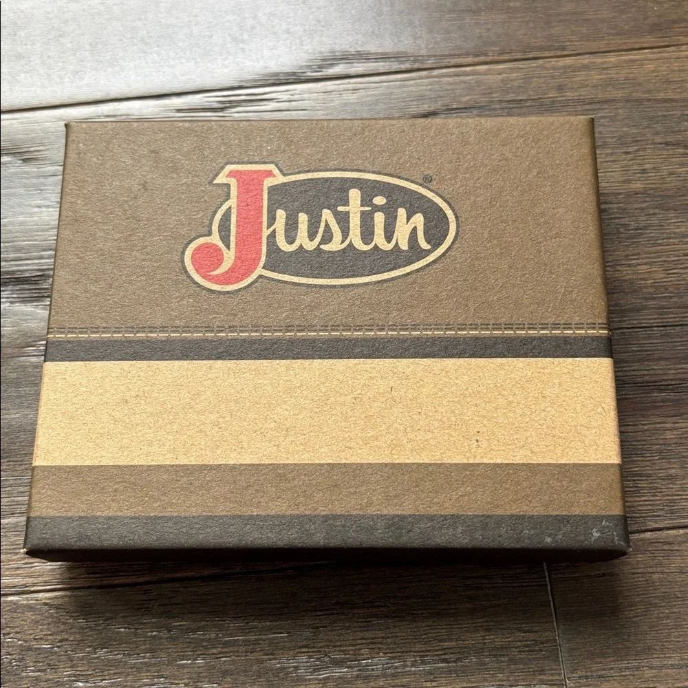 Justin Bi-fold Horse Hair braid on textured genuine leather,RFID,3 card,2 bill